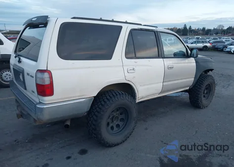 1999 Toyota 4Runner Sr5 V6 z USA, uszkodzony, nr VIN JT3HN86R3X0257564